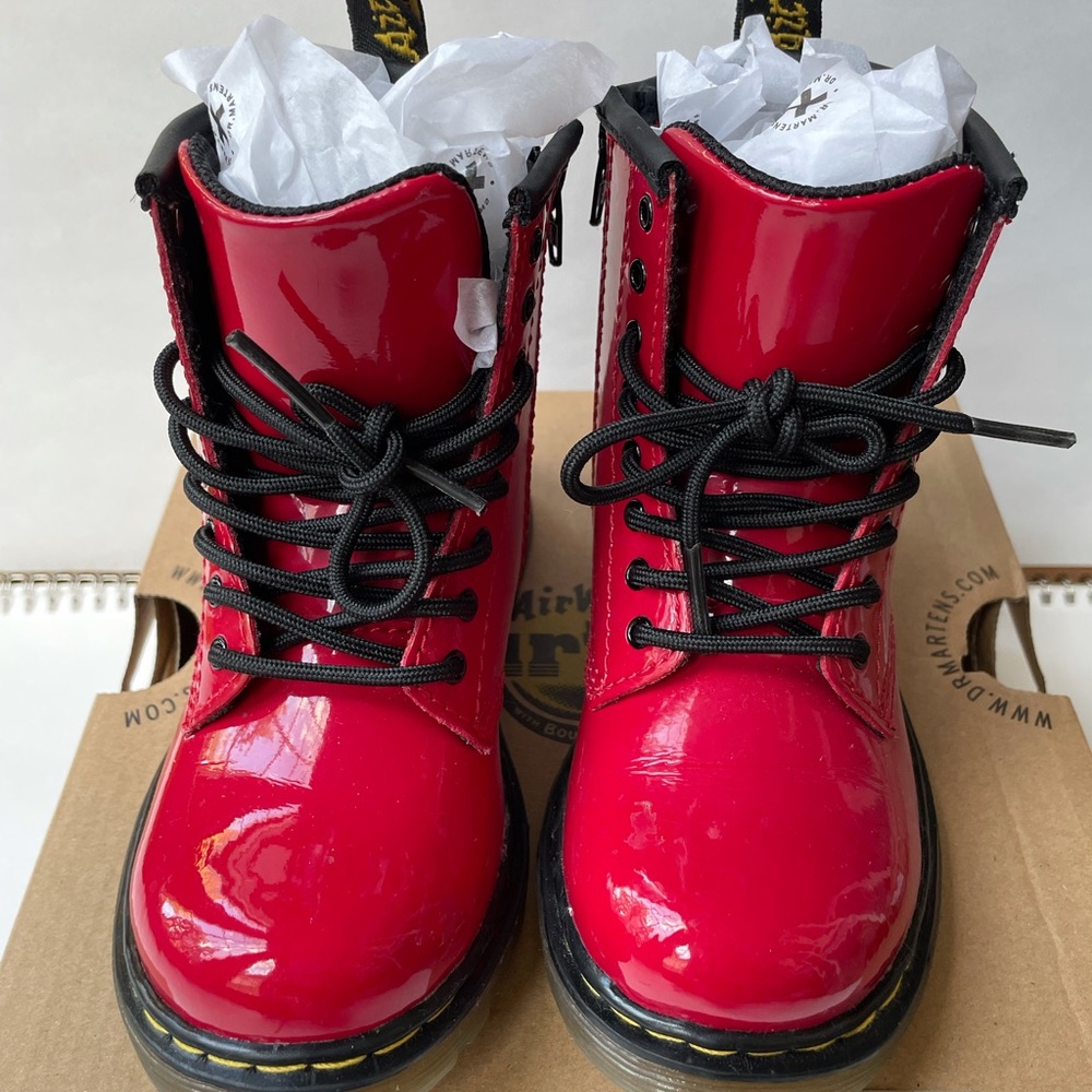Dr. Martens girls boots size: 9